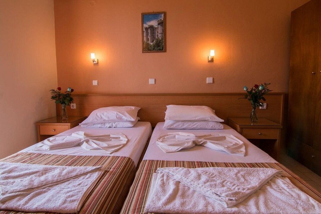 Villa George Faliraki Buitenkant foto